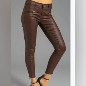 Current/Elliot SoHo Zip Stiletto Brown Waxed Coated Woman’s Jeans. Size 24.